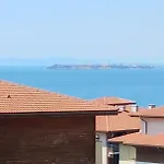 Garden Of Eden - Panorama C2 Apartman *