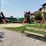 Garden Of Eden - Panorama C2 Szveti Vlasz