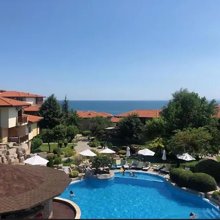 Garden Of Eden - Panorama C2 Reymar